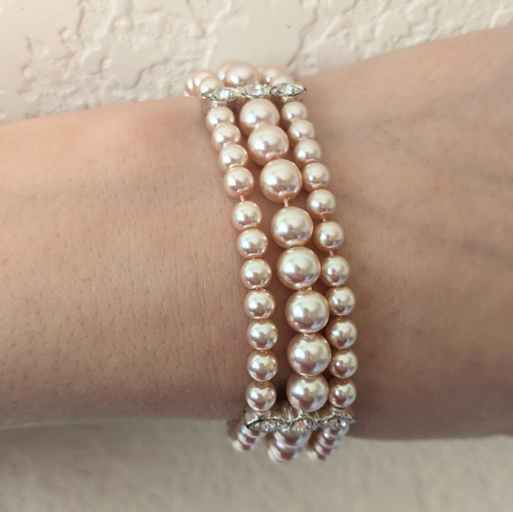 Pink Three-Strand Freshwater Pearl Bracelet - Picture 2 of 6